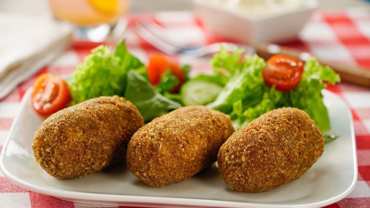 Moda Croquetas de papas rellenas de queso con tocino 