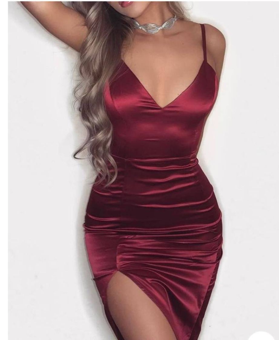 Fashion Vestido vermelho com abertura lateral ❤