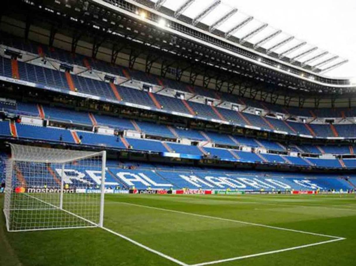 Place Estadio Santiago Bernabéu