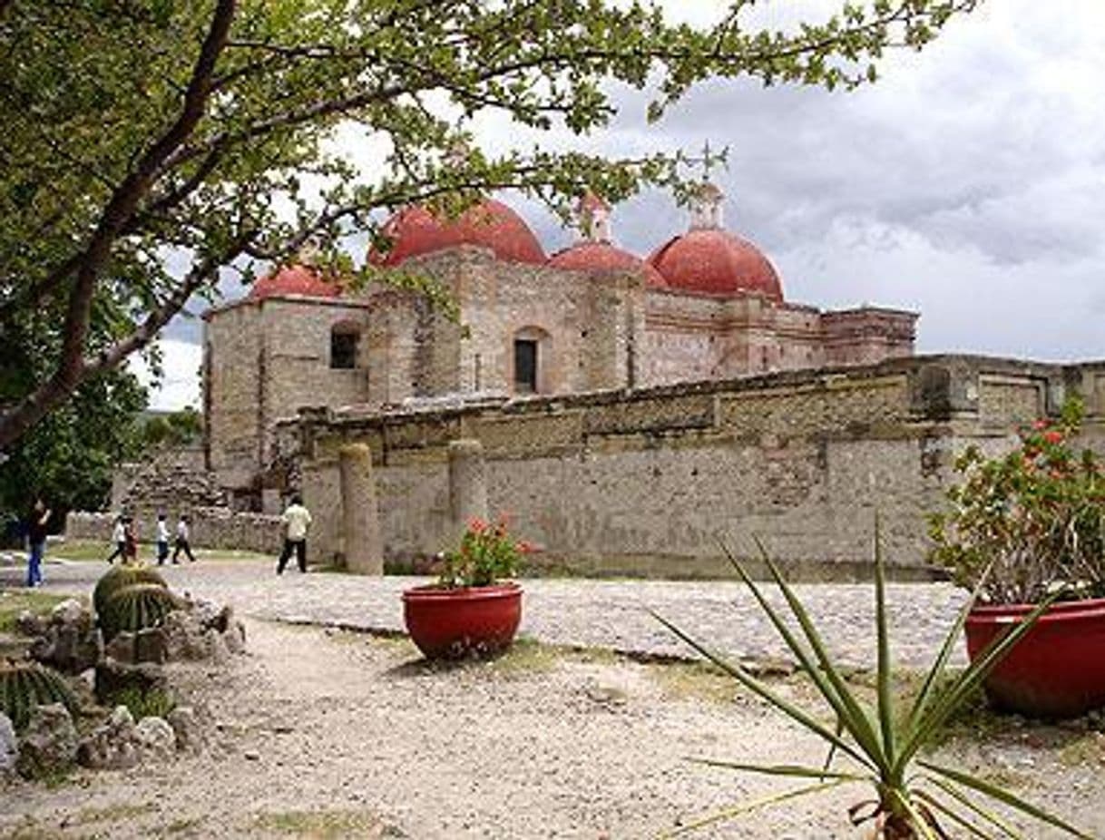 Lugar San Pablo Villa de Mitla