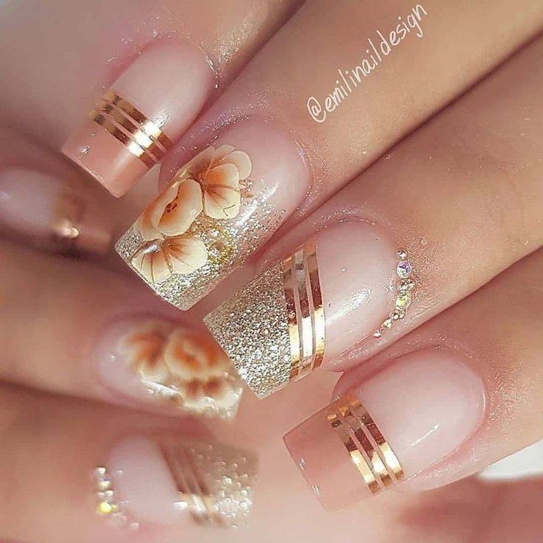 Moda Unhas decoradas