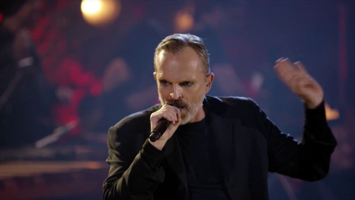 Moda Miguel Bosé - MTV Unplugged (Videoclip Oficial) - Youtube