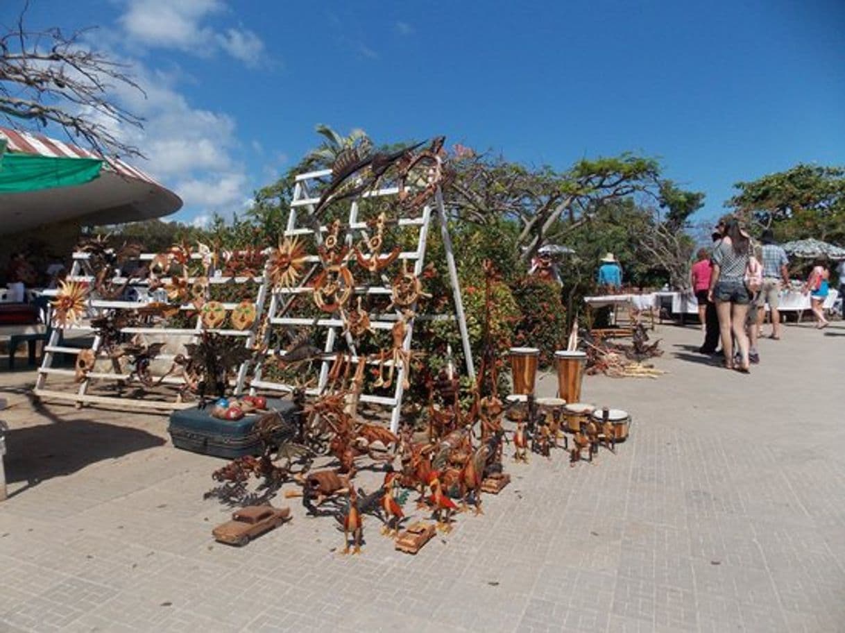 Place Guardalavaca market