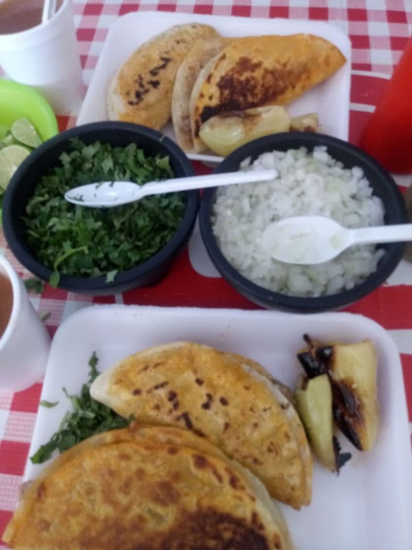 Restaurantes Tacos de birria la Banqueta