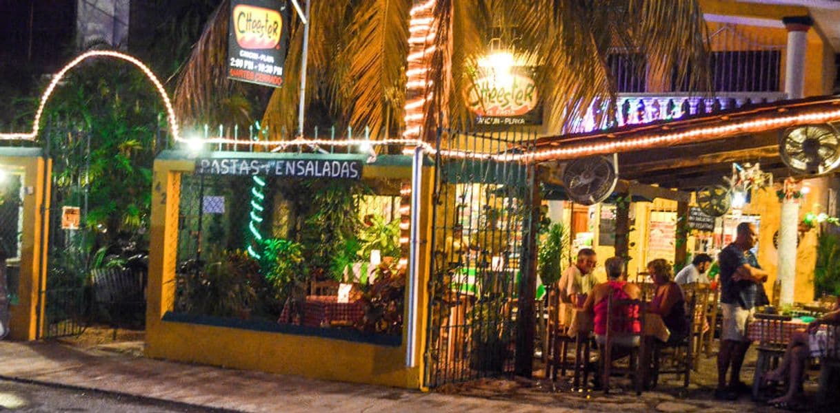 Restaurants Cheester Playa del Carmen