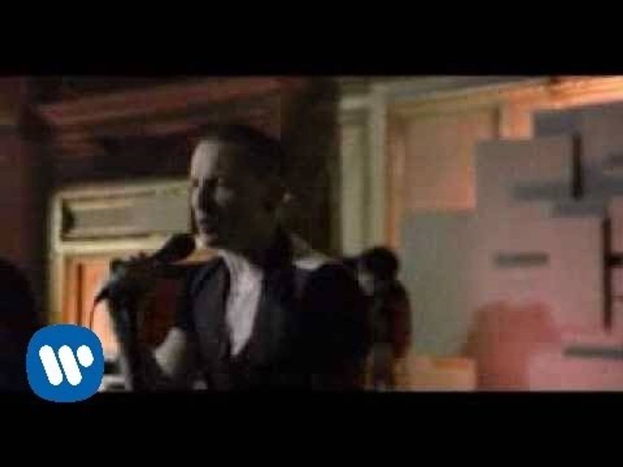 Music Bleed It Out (Official Video) - Linkin Park - YouTube