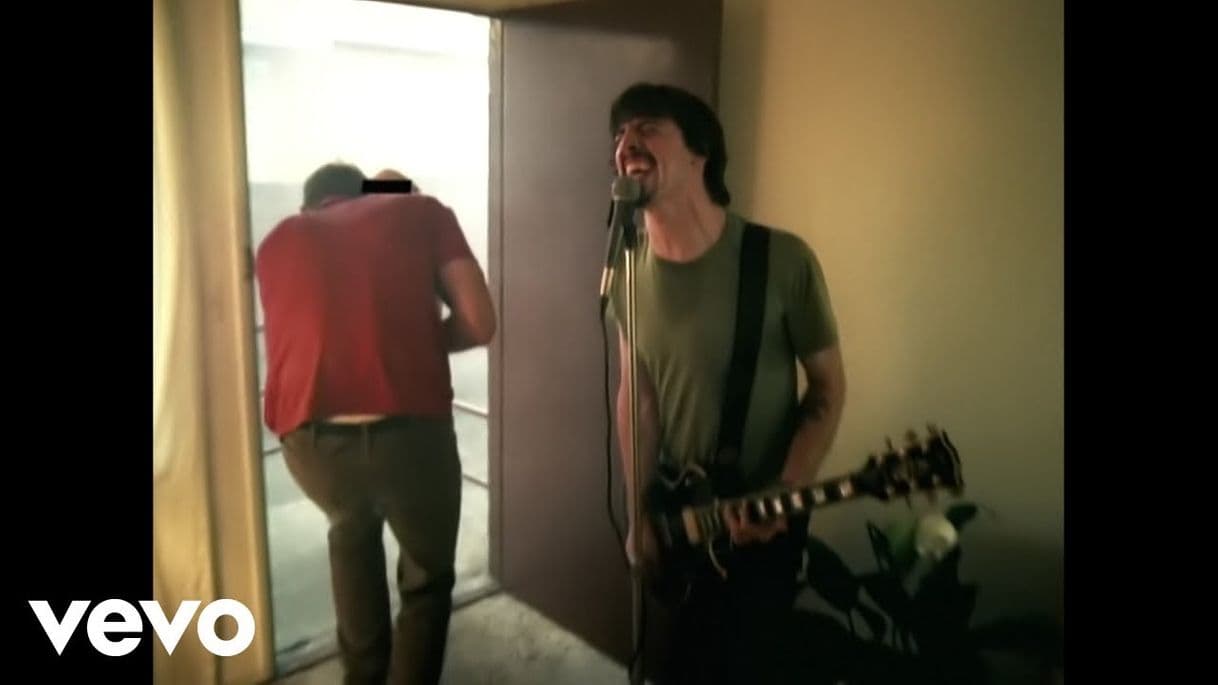 Canción Foo Fighters - My Hero (Official Music Video) - YouTube