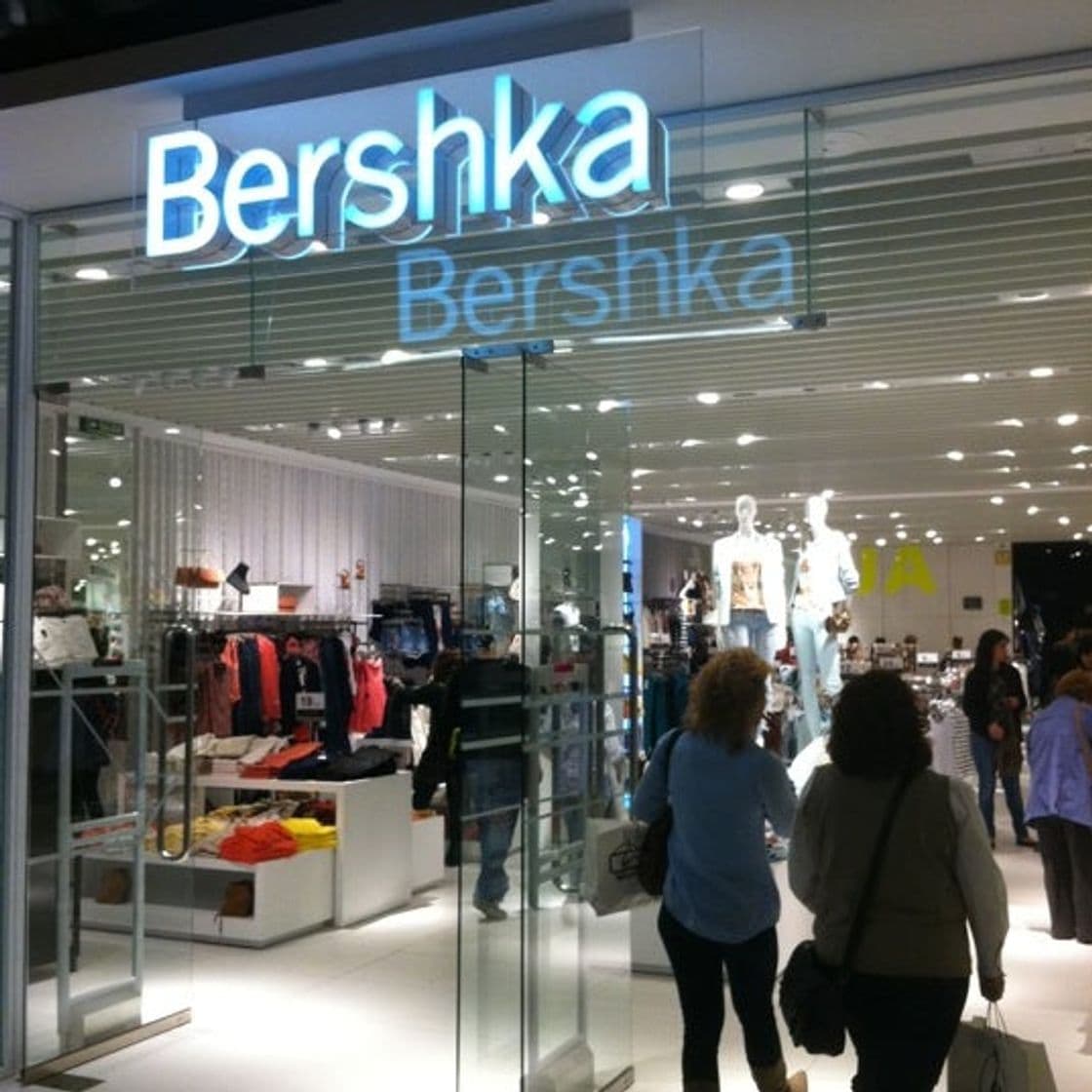 Lugar Bershka