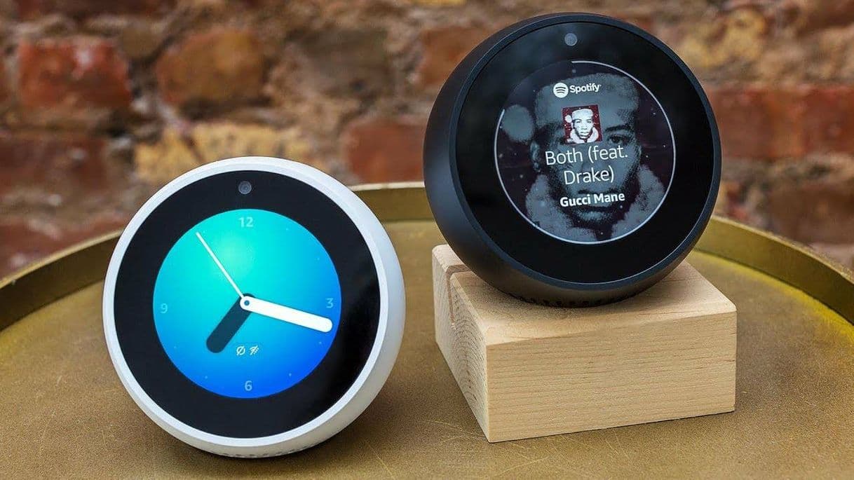 Moda Echo Spot.