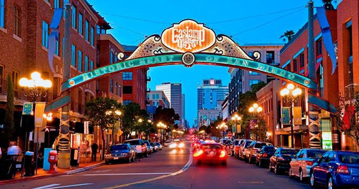 Place Gaslamp