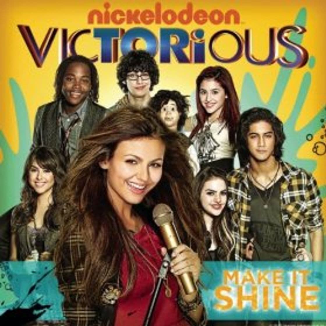 Fashion Make It Shine cantada por Victoria Justice.