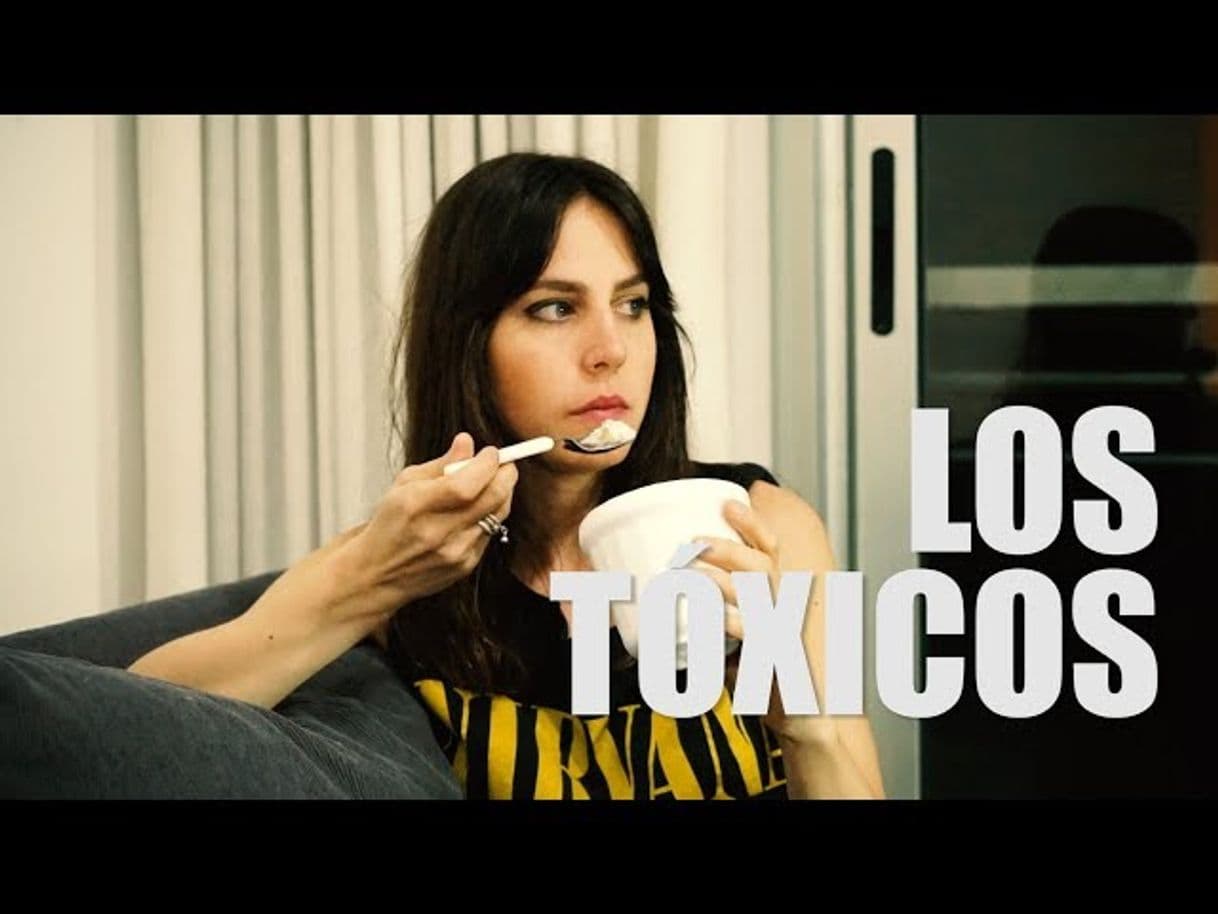 Moda GUILLE AQUINO | Sketch - LOS TOXICOS - YouTube