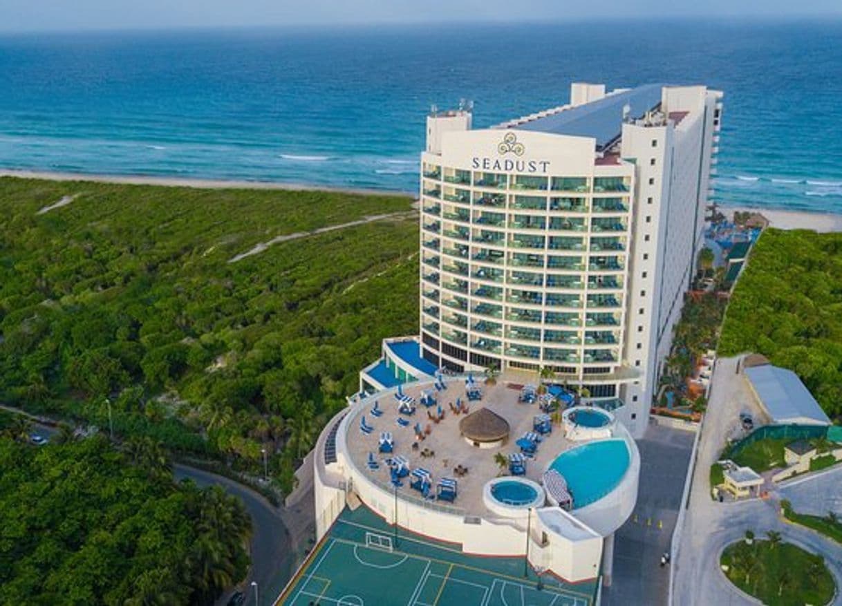 Place Seadust Cancun Family Resort