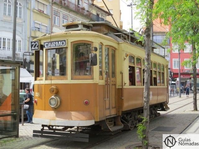 Place Tranvías de Oporto: líneas, horarios y precios. 