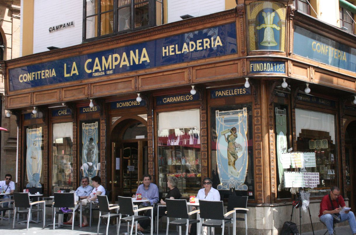 Place Confitería La Campana