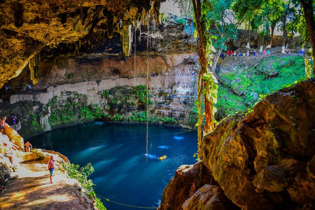 Place Cenote Zaci