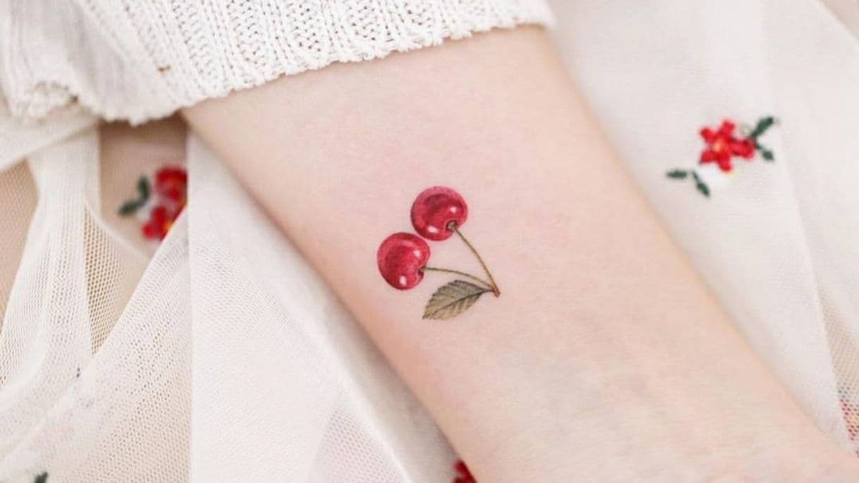 Fashion 🍒cherry tattoo