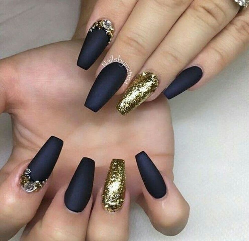 Fashion UNHAS PRETO E DOURADO 