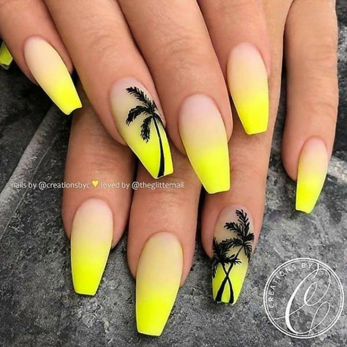 Moda Amarelo perfeito 😍