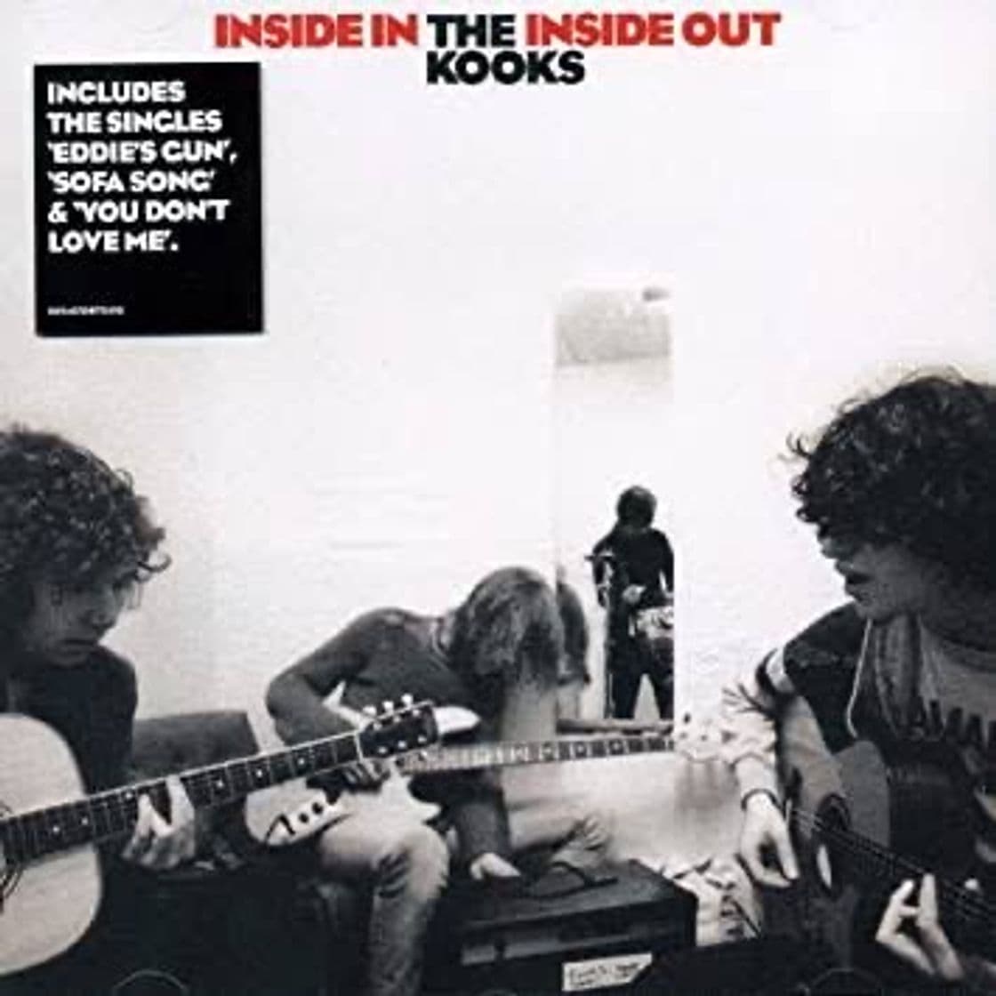 Canción She Moves In Her Own Way - The Kooks