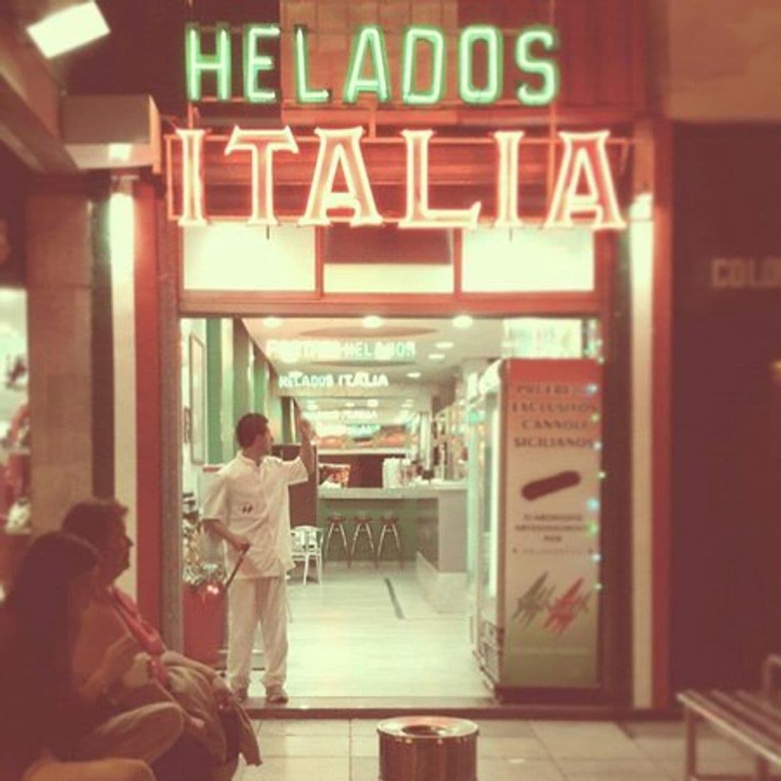 Lugar Heladería Italia