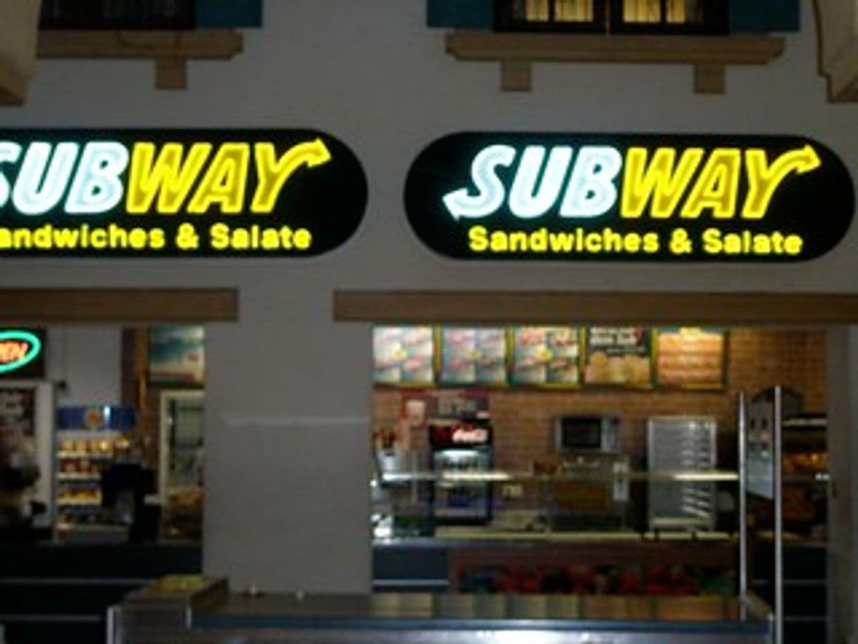 Restaurants Subway