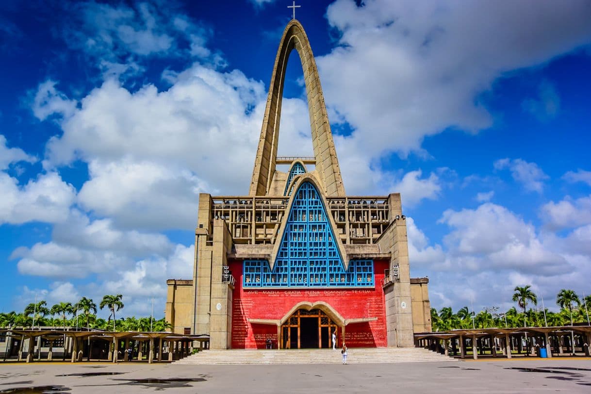 Lugar Basílica De Nuestra Señora de La Altagracia