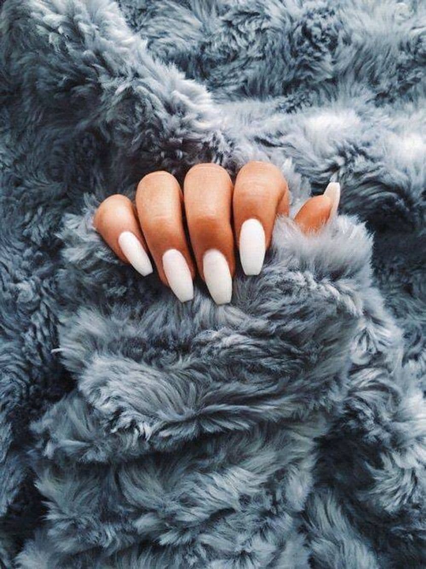 Moda White Nails Simples 