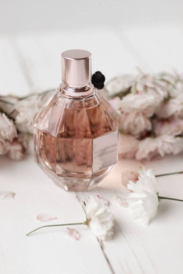 Fashion FLOWERBOMB 