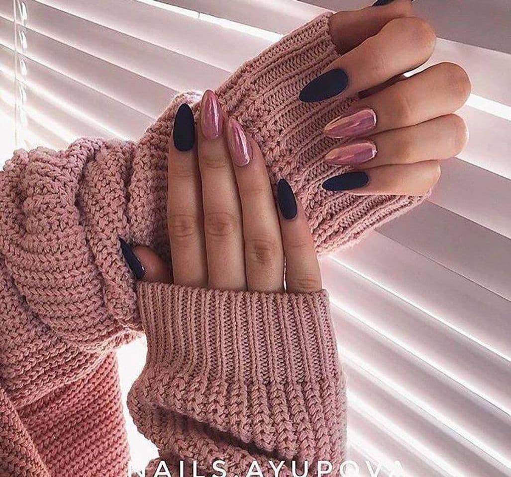 Moda Nails Ayoupov