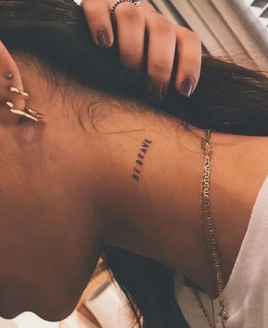 Fashion apaixonada nessa tatto 🥰