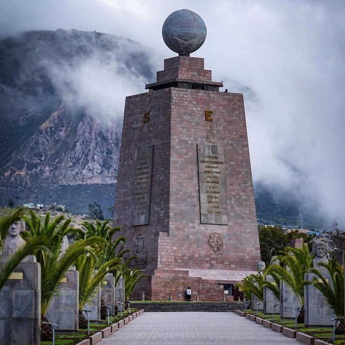 Lugar Quito mitad del mundo