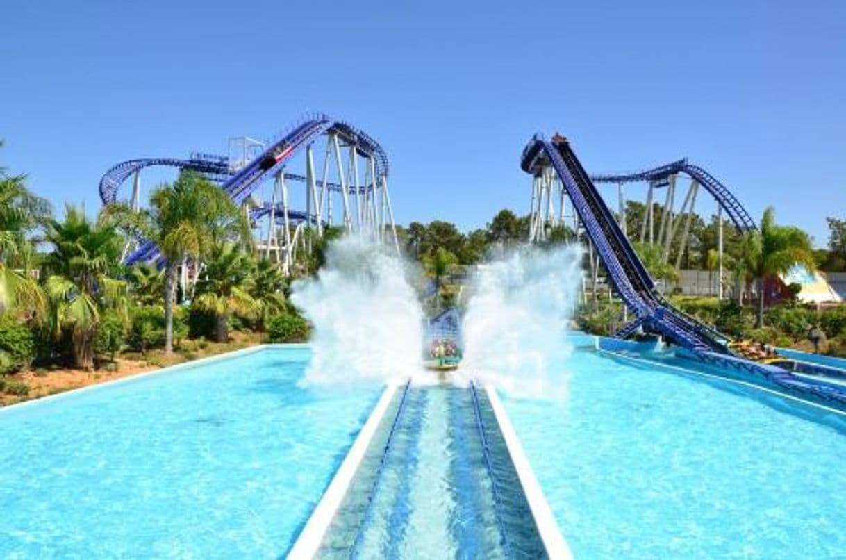 Lugar Aquashow Park - Water Park