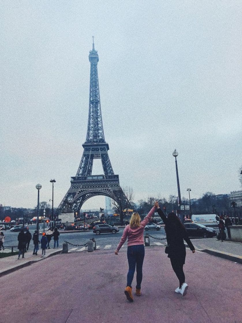 Place Torre Eiffel