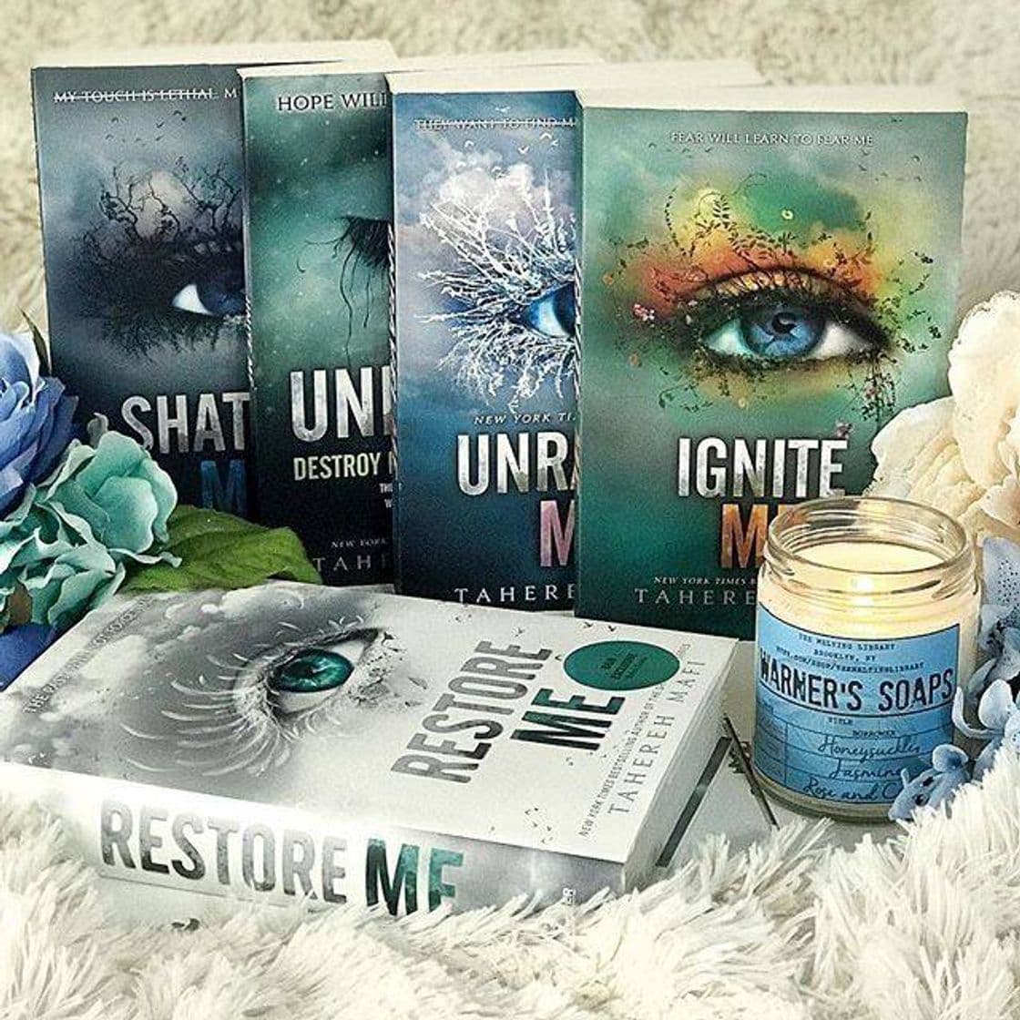 Book Shatter Me Series Paperback Box Set