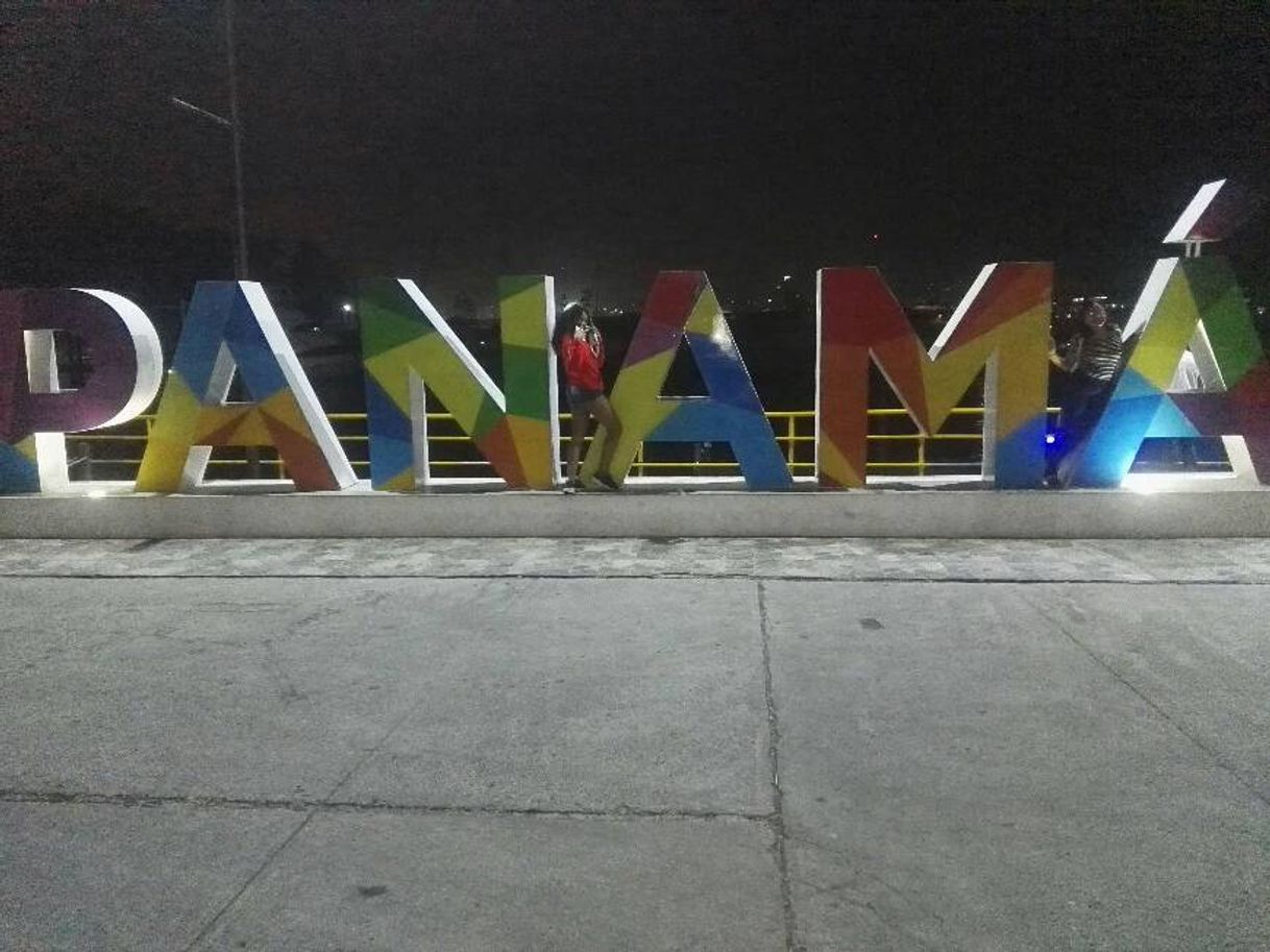 Place Panamá