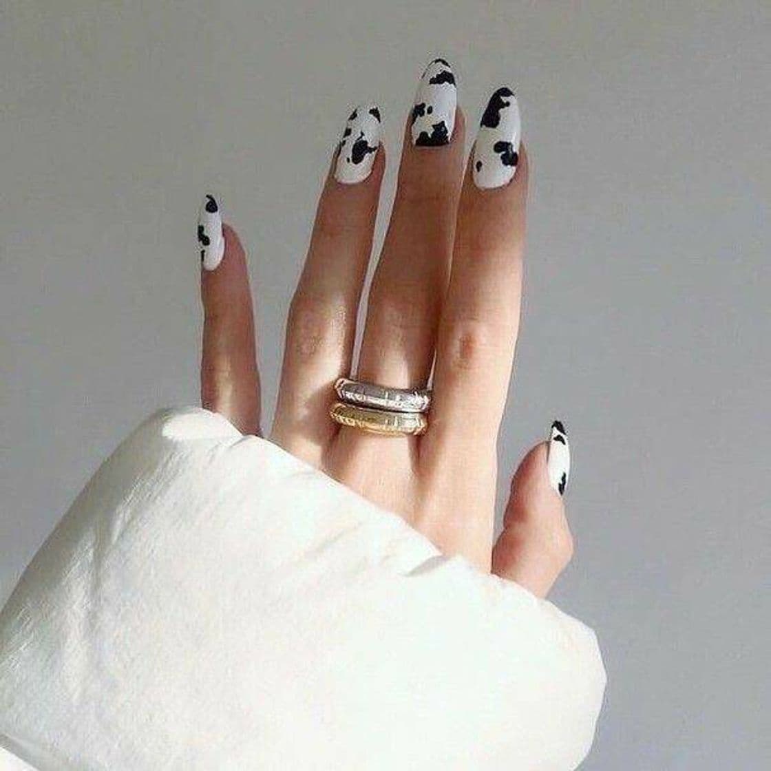 Fashion nails cow