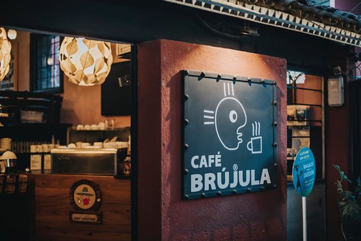 Restaurantes Café Brújula