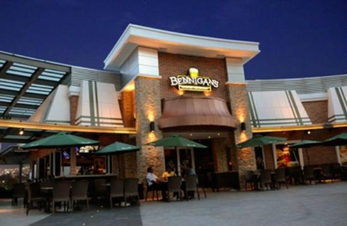 Restaurants Bennigan's Plaza Futura