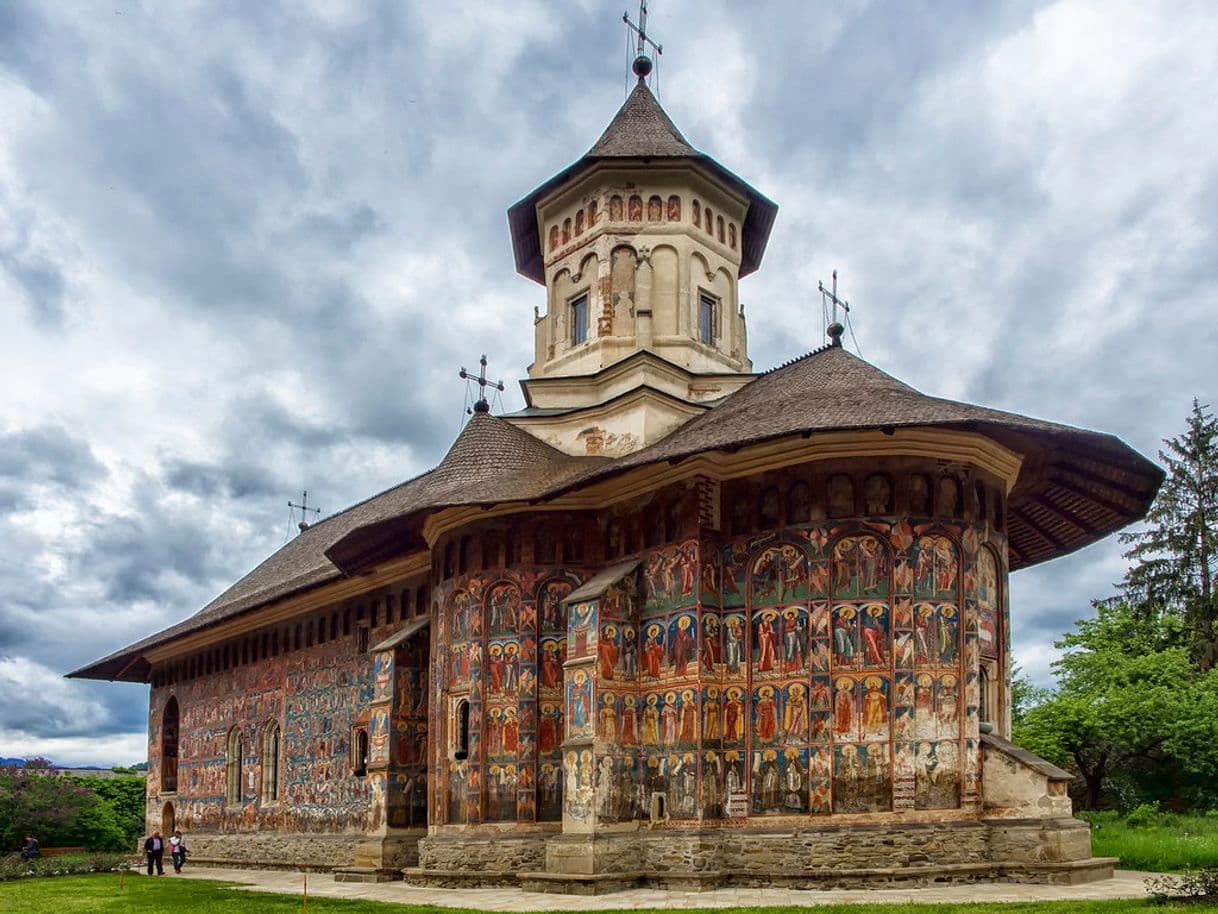 Lugar Voronet Monastery