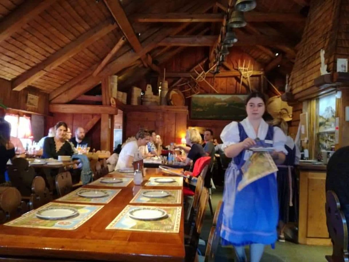 Restaurants LE Chalet