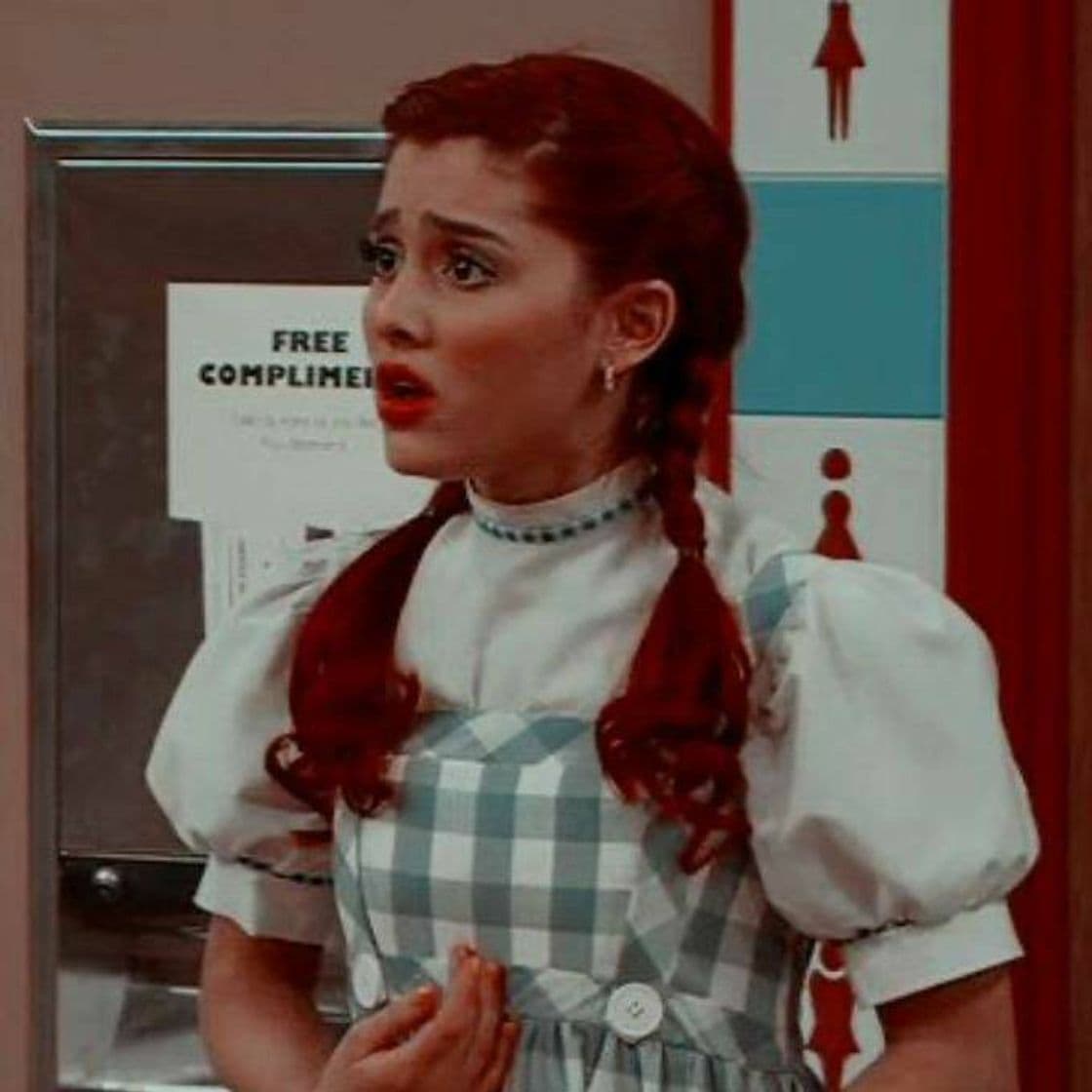 Fashion Cat Valentine (Victorious)