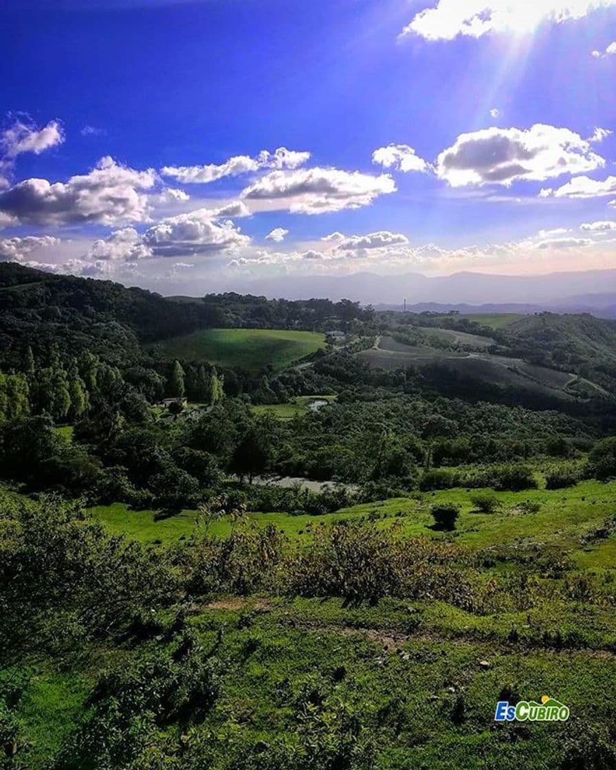 Lugar Lomas De Cubiro