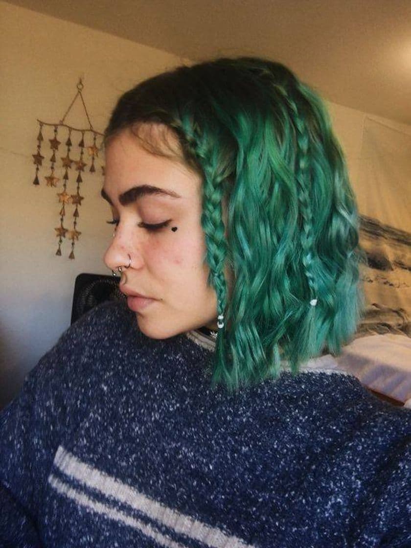 Fashion GREEN HAIR 