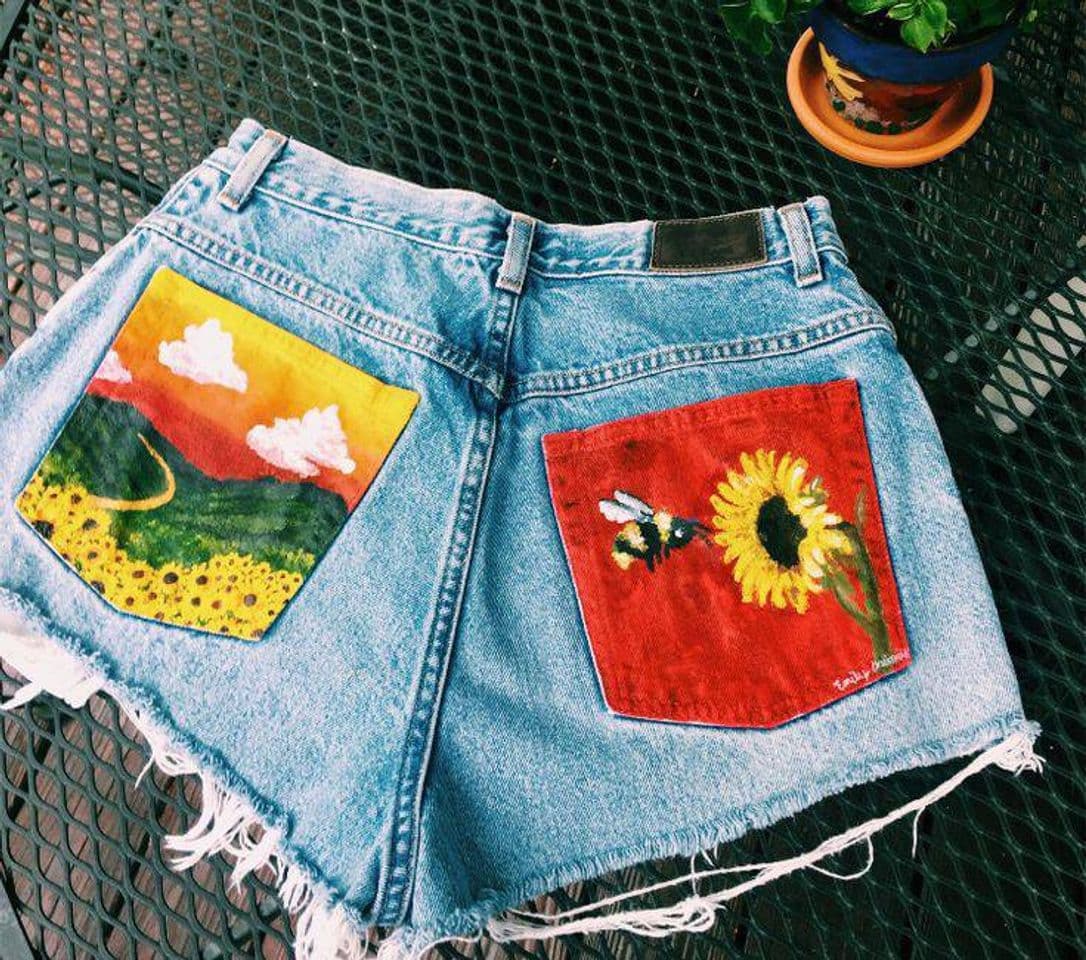 Moda Shorts abelha 🐝