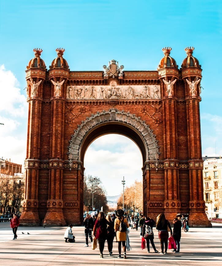 Place Arc de Triomf