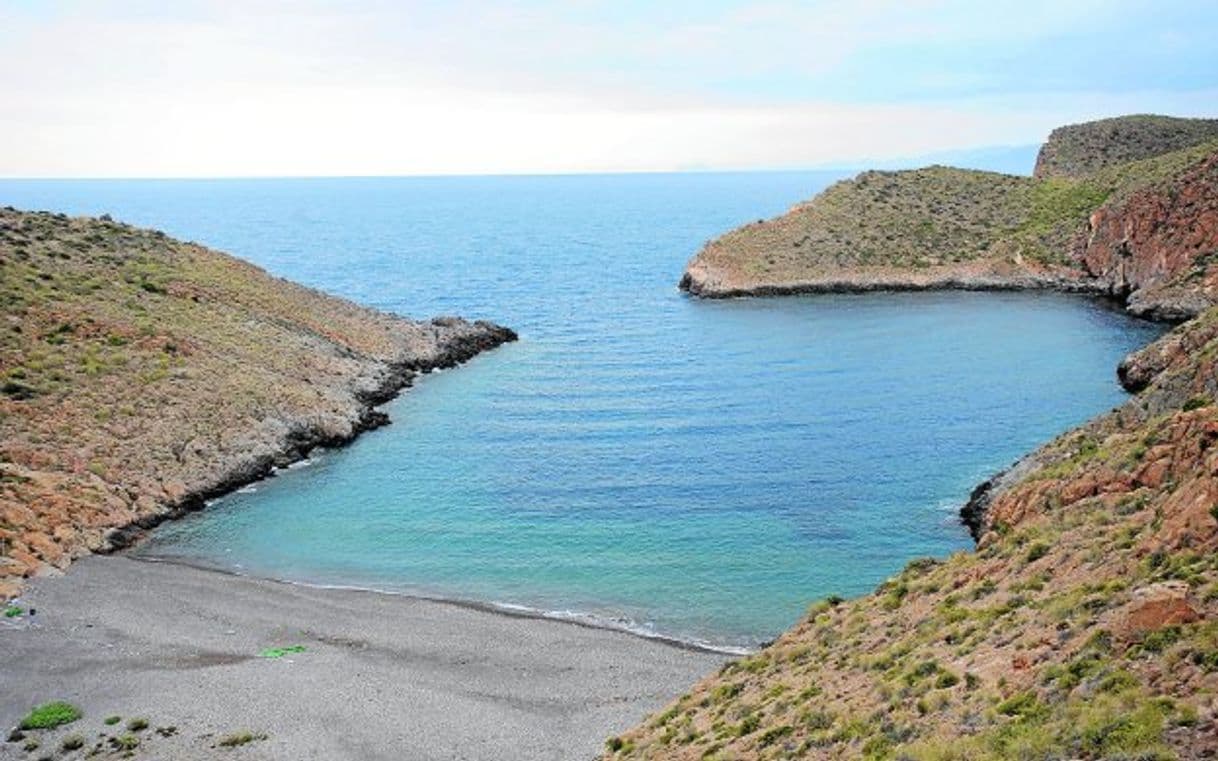 Lugar Cala Cerrada