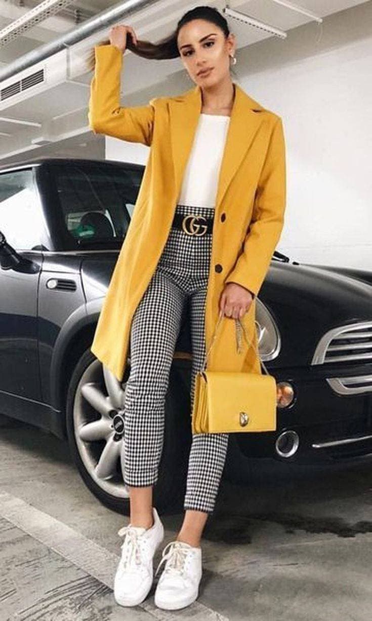 Moda Yellow winter. 