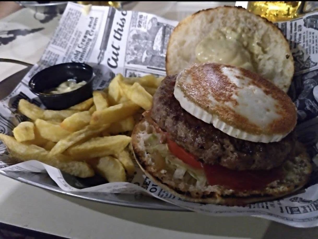 Restaurants Cervecería Carmelo's Hamburguesas a la Parrilla