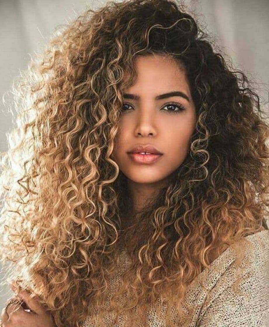 Moda Cabelo cacheados